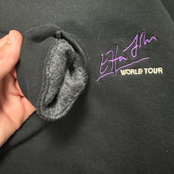 Elton John World Tour 90s Vintage Black Embroidered Crewneck - Picture 7 of 7